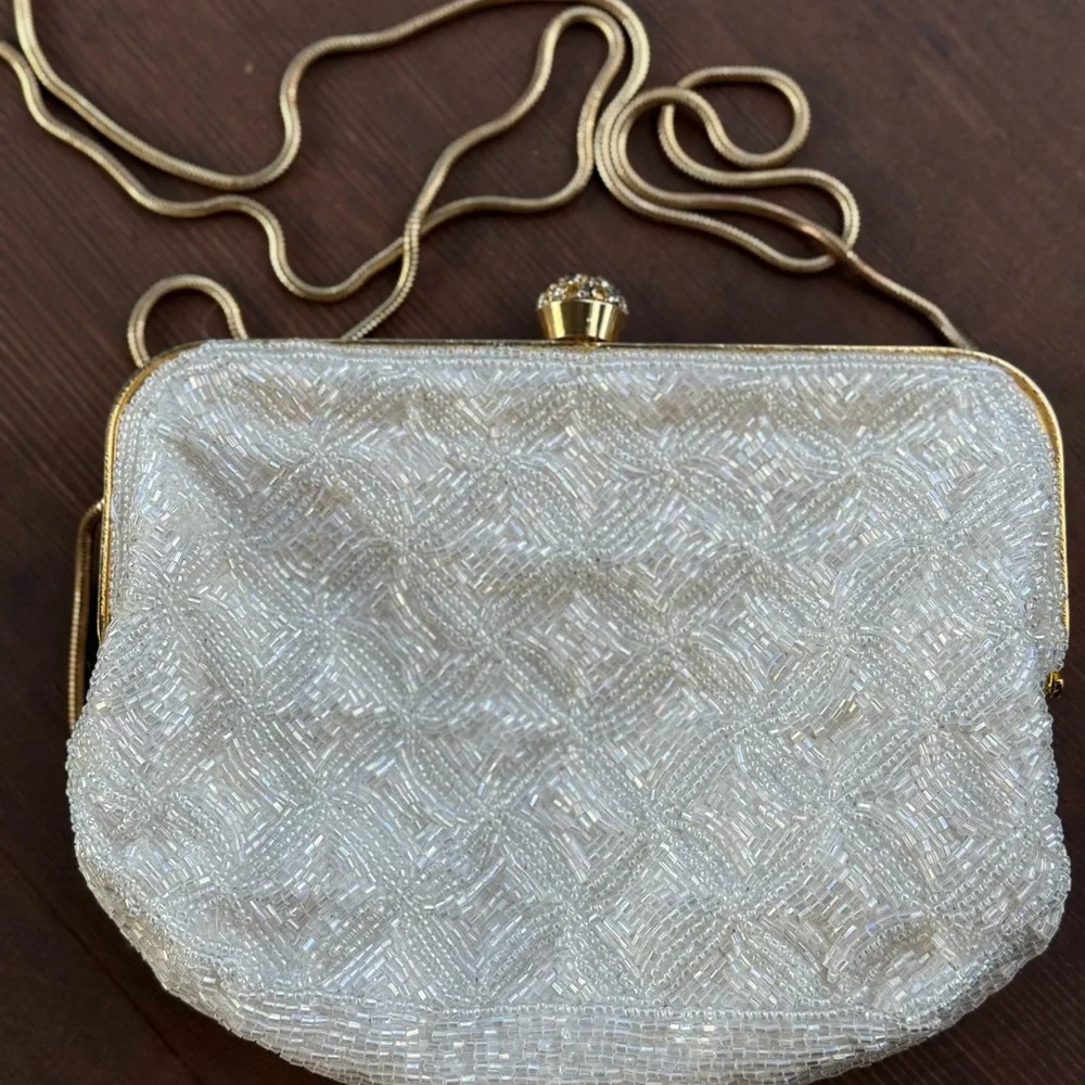 Vintage La Regale LTD Beaded Sequin Ivory Gold Clutch with Rhinestone Clasp